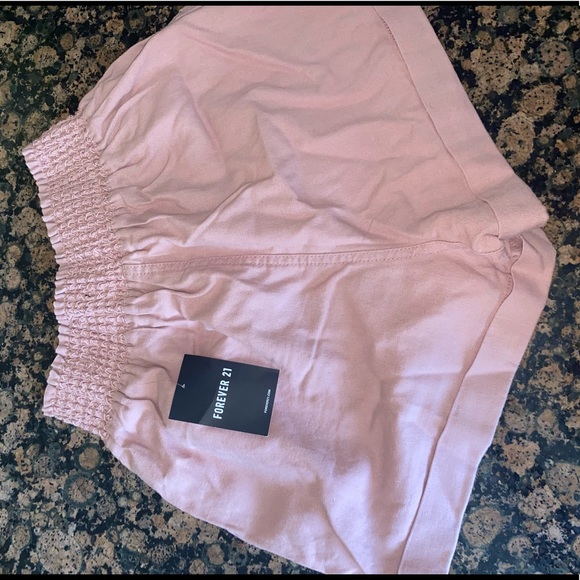 Pink Shorts- Never worn - Picture 2 of 2